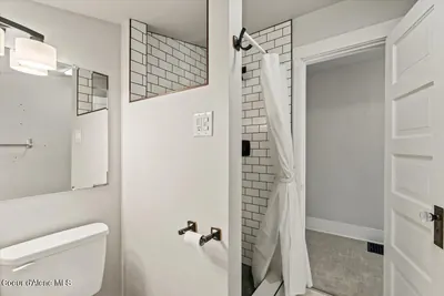 Property 26-8461 - Photo 35