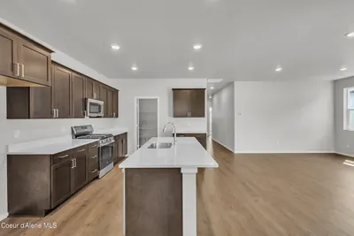 Property 26-8711 - Photo 4