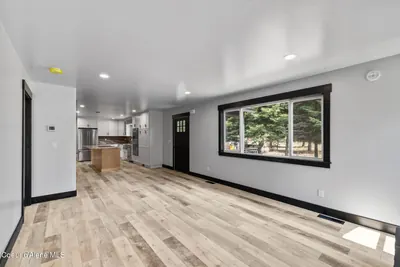 Property 26-8003 - Photo 6