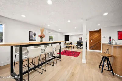 Property 26-9305 - Photo 18
