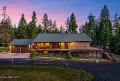 Property 26-8897 - Photo 2
