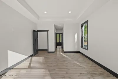 Property 26-10459 - Photo 14