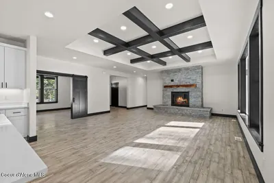 Property 26-10459 - Photo 5