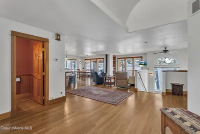 Property 26-9411 - Photo 6