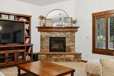 Property 26-9865 - Photo 28