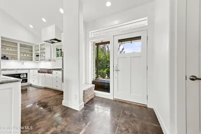 Property 26-8310 - Photo 5