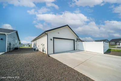 Property 26-7685 - Photo 40