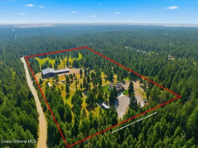 Property 26-7681 - Photo 2