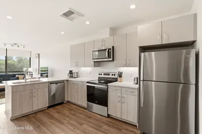 Property 26-5739 - Photo 25