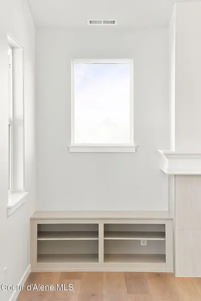 Property 26-10338 - Photo 11