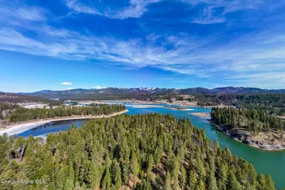 Property 25-10478 - Photo 9