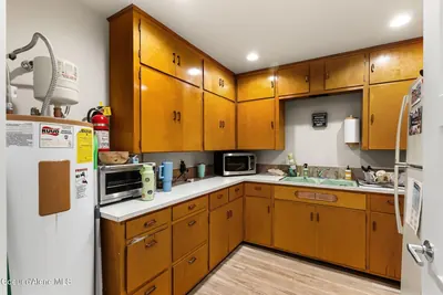 Property 26-9986 - Photo 19