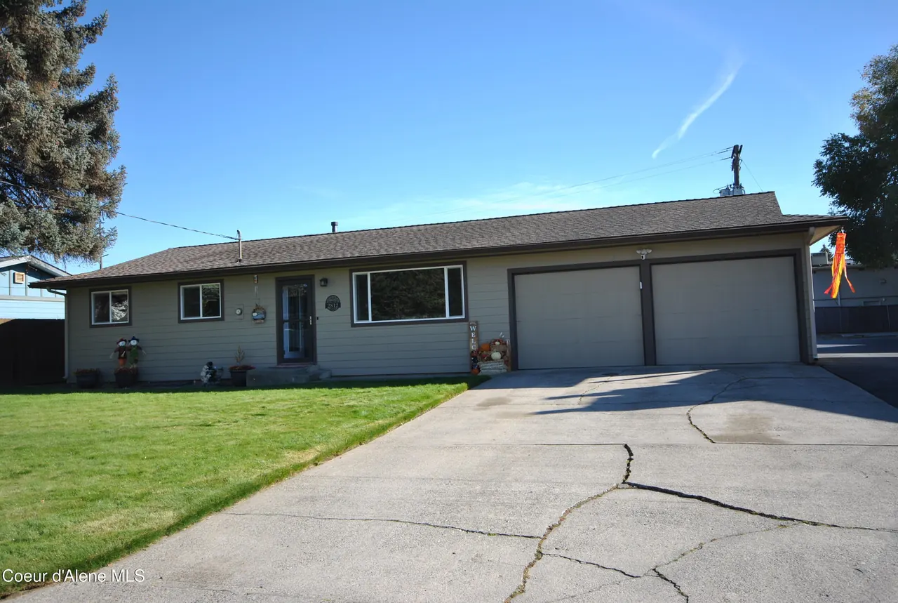 Property 26-10572 - Photo 1