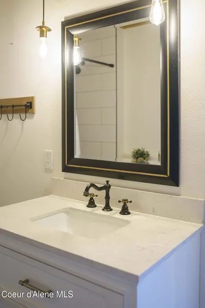 Property 26-8435 - Photo 31