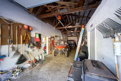 Property 26-9338 - Photo 103