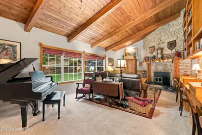 Property 26-9815 - Photo 5