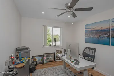Property 26-10215 - Photo 28