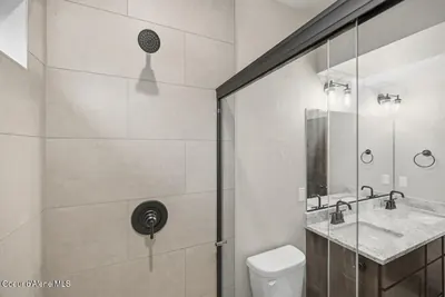 Property 26-9250 - Photo 21