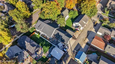 Property 26-10381 - Photo 73