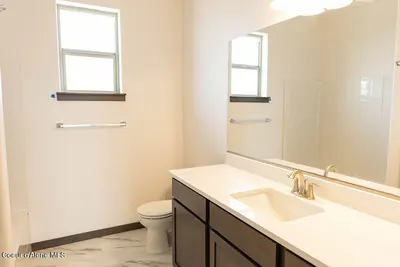 Property 26-8932 - Photo 25