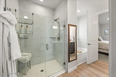 Property 26-10246 - Photo 16