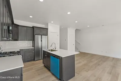 Property 26-9063 - Photo 15