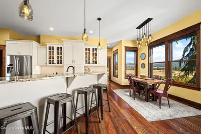 Property 26-10600 - Photo 21