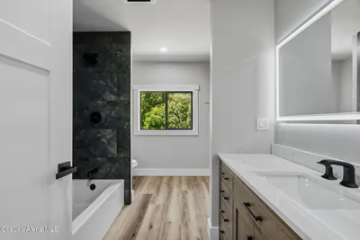 Property 26-6099 - Photo 35