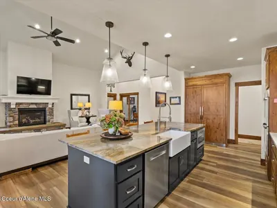 Property 26-10593 - Photo 20