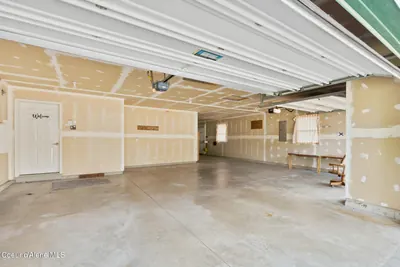 Property 26-8348 - Photo 25