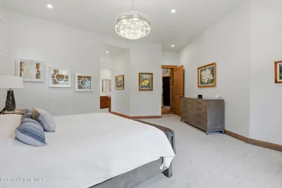 Property 26-9760 - Photo 43