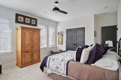 Property 26-10185 - Photo 28