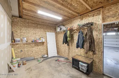Property 26-8781 - Photo 70