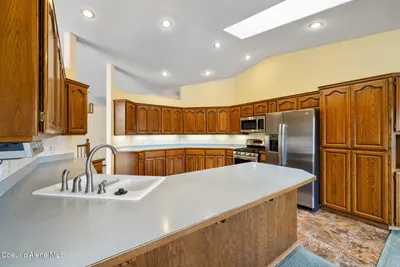Property 26-7743 - Photo 13