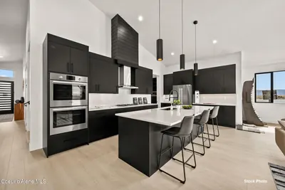 Property 26-9220 - Photo 9