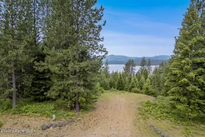 Property 26-8396 - Photo 2
