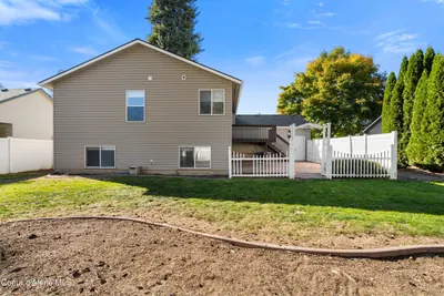 Property 26-10287 - Photo 26
