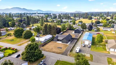 Property 26-7423 - Photo 91
