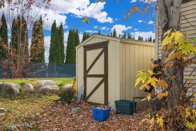 Property 26-10528 - Photo 17