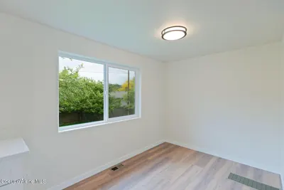 Property 26-8472 - Photo 3