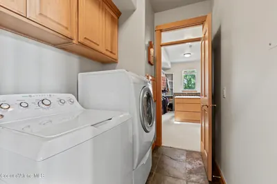 Property 26-7035 - Photo 37