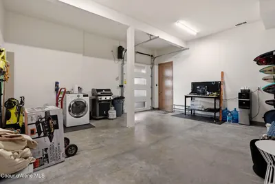 Property 26-8941 - Photo 96