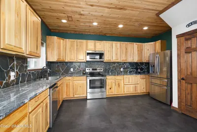Property 26-7985 - Photo 8
