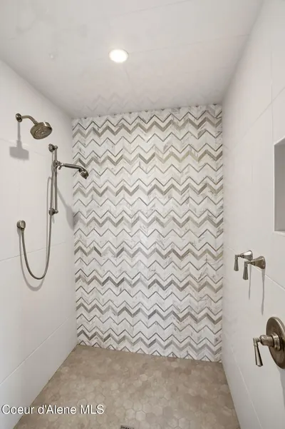 Property 26-7175 - Photo 74