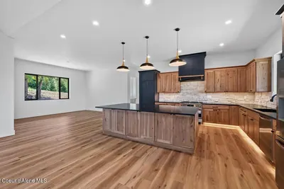 Property 26-9932 - Photo 23