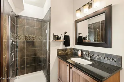 Property 26-10573 - Photo 33