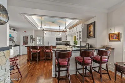 Property 26-9922 - Photo 22
