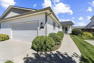 Property 26-7284 - Photo 1