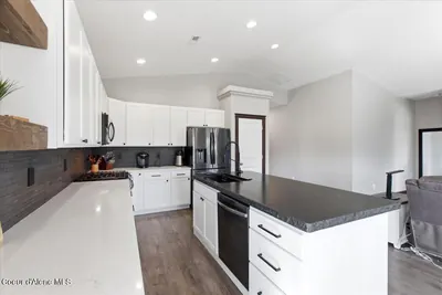 Property 26-9256 - Photo 17