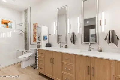 Property 26-8289 - Photo 25